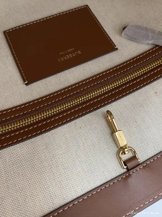 Official First Bag Ru Leather Tote Medium BURBERRY Motif Monogram 0506